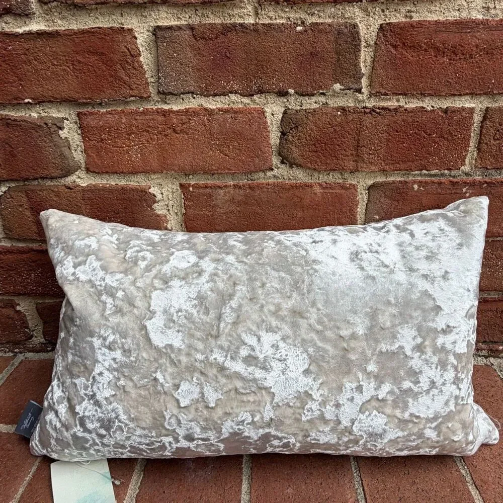 Aviva Stanoff $395 Constellation Crème Gold Crushed Velvet Pillow 12